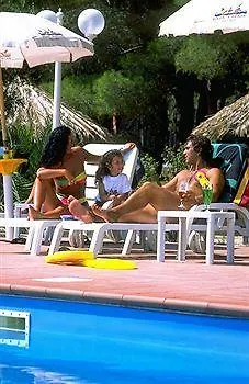 Hotel Baja Papaja Villaggio & Resort Foce Varano